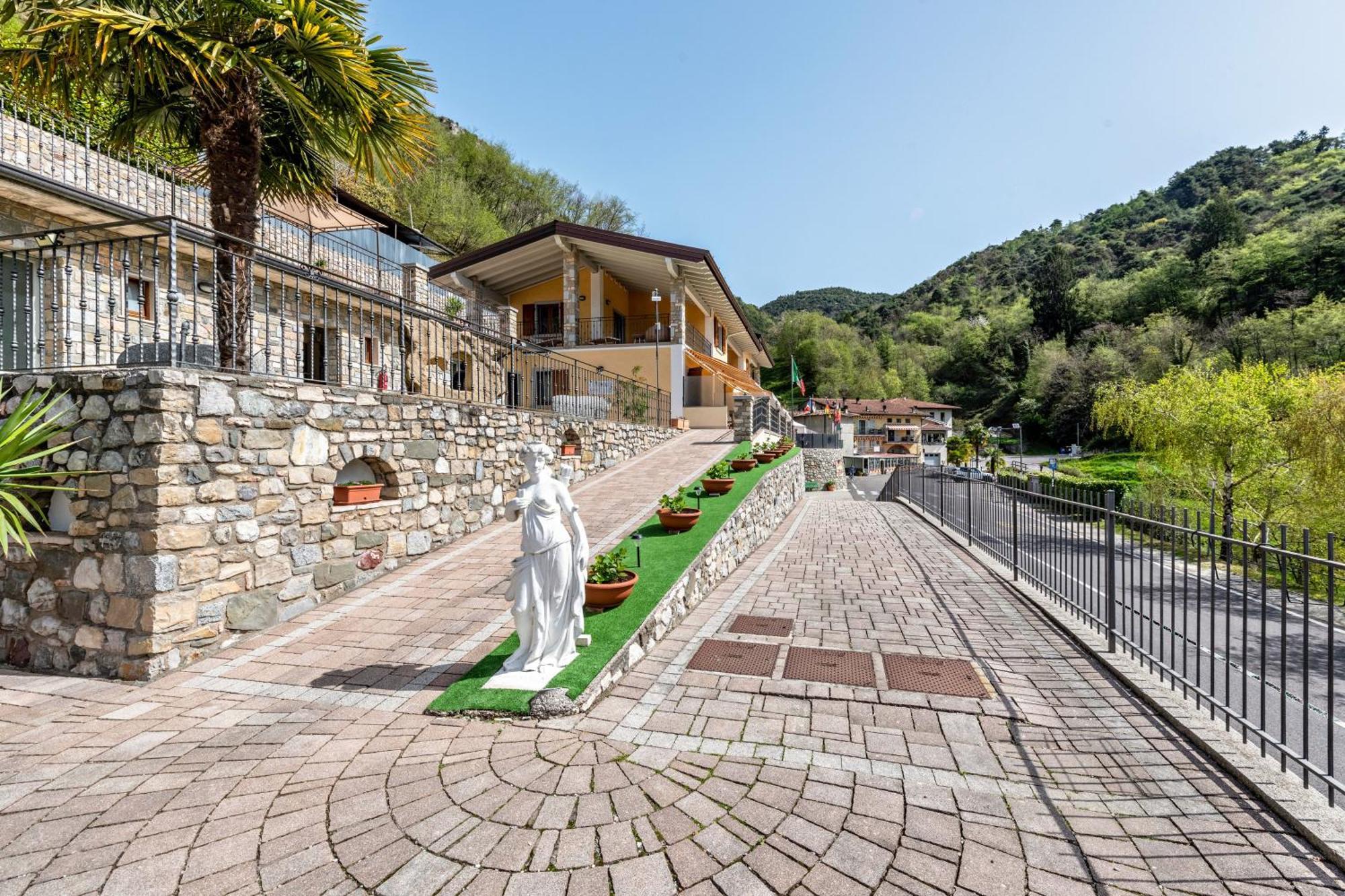 Residence Tatiana B3 Tremosine Екстер'єр фото