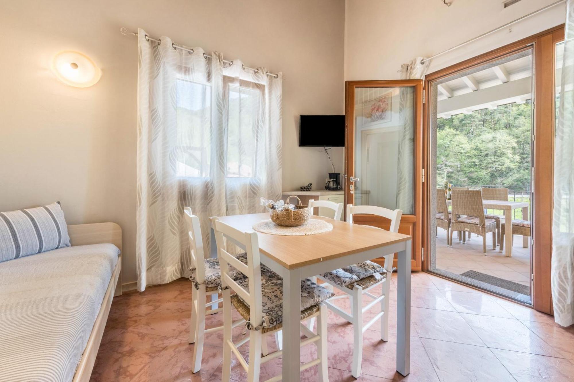 Residence Tatiana B3 Tremosine Екстер'єр фото